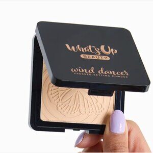 What's Up Beauty Wind Dancer Pressed Setting Powder Light Shade 2/$20